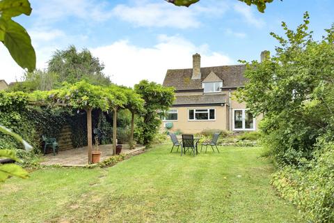 3 bedroom detached house for sale, Tilgarsley Road, Witney OX29