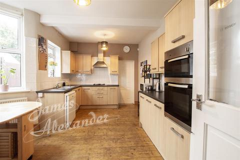 96 Richmond Road, Thornton Heath, CR7 7QD