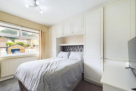 18 Harper Crescent, Idle, Bradford, BD10 9RY