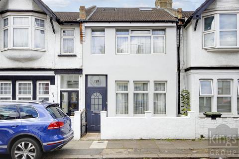 4 bedroom terraced house for sale, Winchester Road, Edmonton, N9