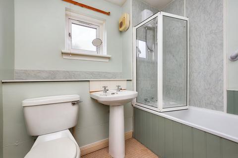 43 Bingham Drive, Edinburgh, EH15 3LA