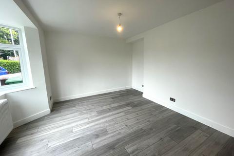 3 bedroom terraced house for sale, Manchester, Manchester M23