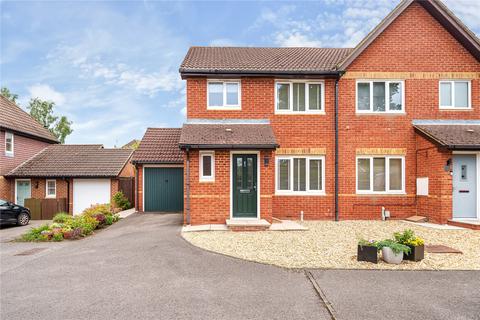 3 bedroom semi-detached house for sale, Parish Close, Aldershot GU12