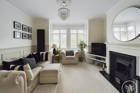 32 Temple Gate, Leeds, LS15 0PL