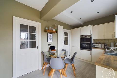 32 Temple Gate, Leeds, LS15 0PL