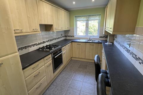 2 bedroom cottage to rent, Surrey Road, Poole BH12