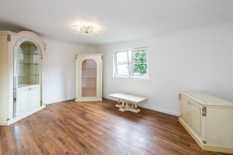 2 bedroom flat for sale, Duddingston Park South, Duddingston, Edinburgh, EH15