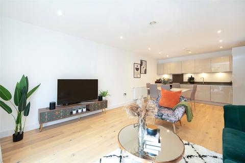 2 bedroom apartment for sale, Riverwell Close, Hertfordshire WD18