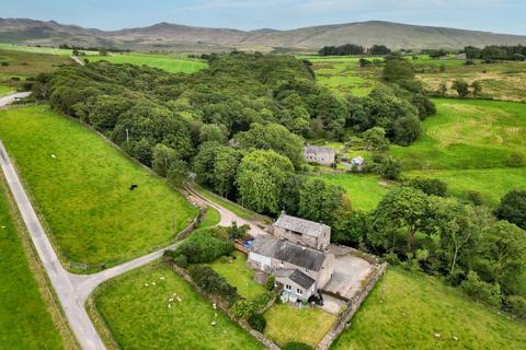 undefined, Ravenglass CA18