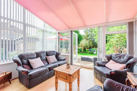 35 Hayes Garden, Bromley, BR2 7DQ