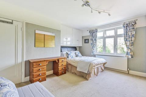35 Hayes Garden, Bromley, BR2 7DQ