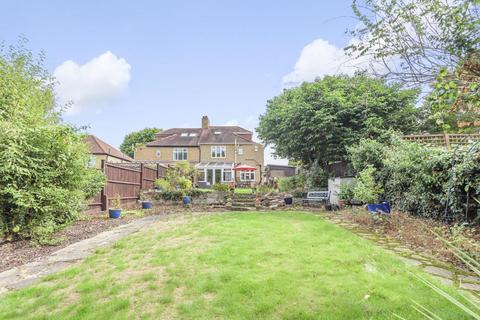 35 Hayes Garden, Bromley, BR2 7DQ
