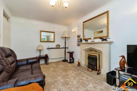 9 Pickhill Mews, Uppermill, Oldham, OL3 6LY