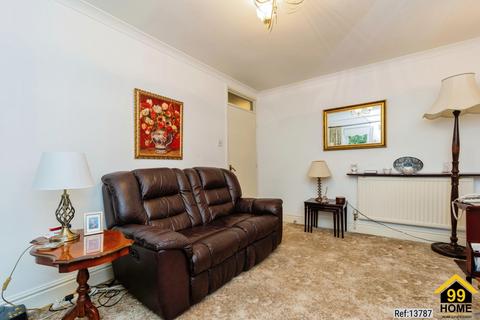 9 Pickhill Mews, Uppermill, Oldham, OL3 6LY