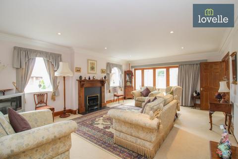 3 bedroom detached bungalow for sale, Nunnerley Place, Waltham DN37