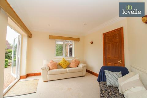 3 bedroom detached bungalow for sale, Nunnerley Place, Waltham DN37