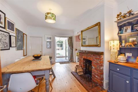 3 bedroom terraced house for sale, North Road, Petersfield