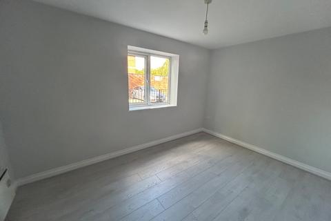 1 bedroom flat for sale, Little Moss Court, Little Moss Lane, Clifton, Swinton, M27