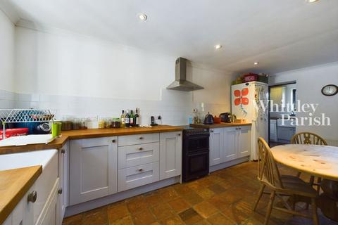 4 bedroom detached house for sale, Norwich Road, Attleborough NR17