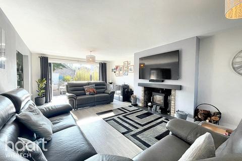 Silver Oak House Gull Road, Guyhirn, Wisbech, PE13 4ER