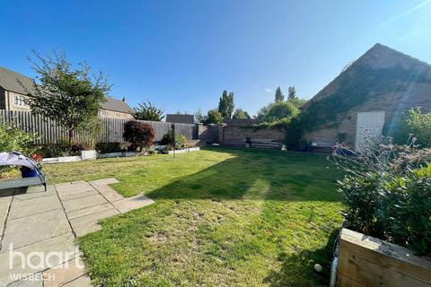 Silver Oak House Gull Road, Guyhirn, Wisbech, PE13 4ER