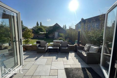 Silver Oak House Gull Road, Guyhirn, Wisbech, PE13 4ER