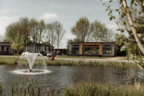 2 bedroom lodge for sale, Mere View Farm, Park Lane  Pickmere
