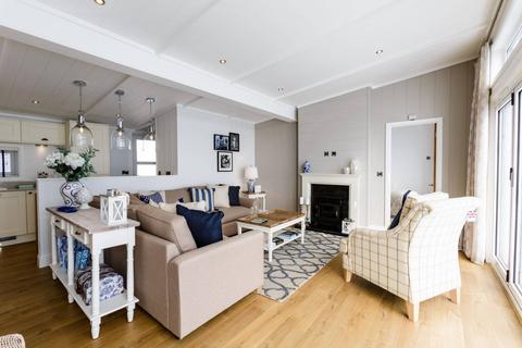2 bedroom lodge for sale, Mere View Farm, Park Lane  Pickmere
