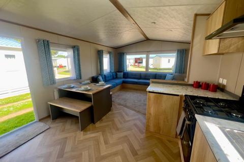 3 bedroom static caravan for sale, Hayling Island Holiday Park