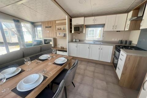 2 bedroom static caravan for sale, Hayling Island Holiday Park