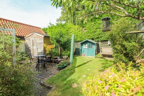 3 bedroom detached house for sale, Bar Lane, Stapleford, Cambridge