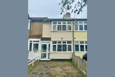 2 bedroom terraced house for sale, Linley Crescent, Romford, Essex