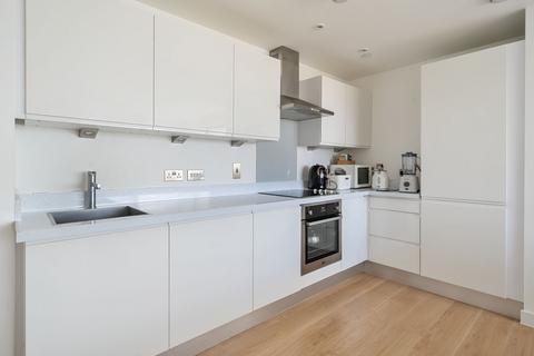 2 bedroom apartment for sale, Ocean Way, Ocean Village, Southampton, Hampshire, SO14