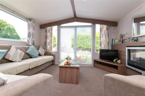 3 bedroom detached house for sale, Seabreeze, Shorefield Country Park, Downton, Hampshire, SO41