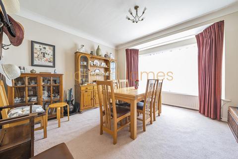 4 bedroom detached house for sale, Lawrence Gardens, Mill Hill, London, NW7