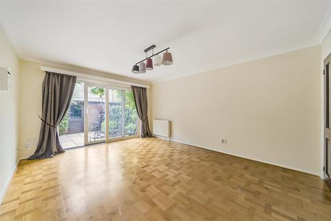 4 bedroom townhouse for sale, Cadogan Road, Surbiton