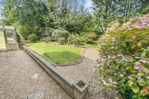 30 Valley Avenue, London, N12 9PG