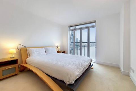 2 bedroom flat for sale, Dundee Wharf, Westferry, London, E14