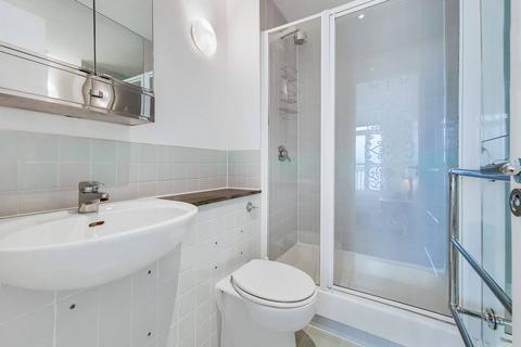 2 bedroom flat for sale, Dundee Wharf, Westferry, London, E14