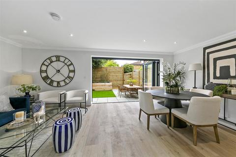 4 bedroom end of terrace house for sale, Brooklands Place, Hampton Hill