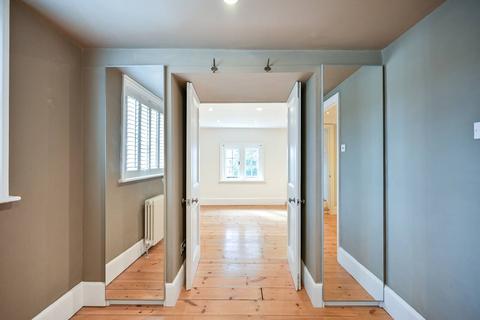 3 bedroom semi-detached house to rent, Park Road, Stoke Poges, Slough, SL2