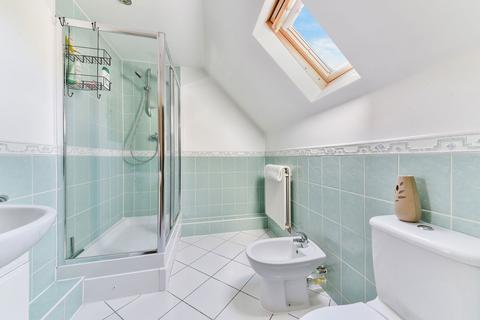 Flat 16, Kingswood Grange Babylon Lane, Lower Kingswood, Tadworth, KT20 6UY