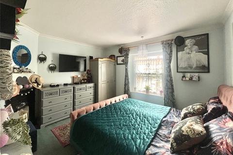 103 Cher, Minehead, TA24 5EL