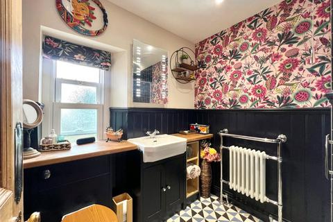 103 Cher, Minehead, TA24 5EL