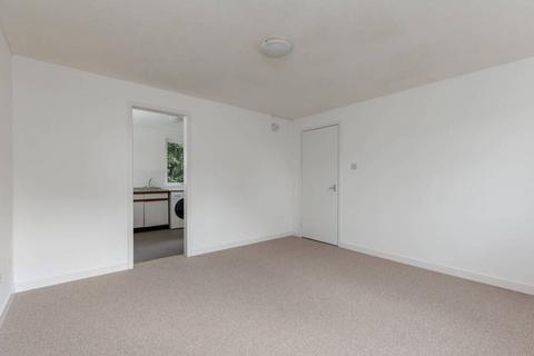 2 bedroom flat for sale, 10/4 Ettrickdale Place, Stockbridge, Edinburgh, EH3 5JN