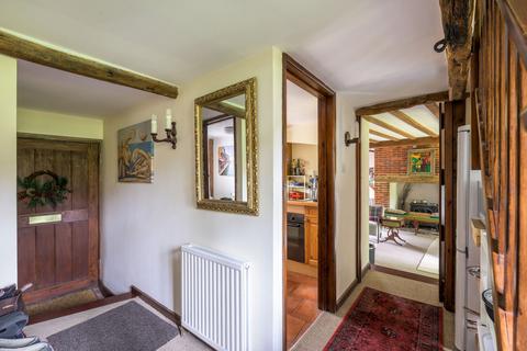 2 bedroom cottage for sale, Cublington Road, Aylesbury HP22