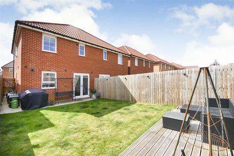 3 bedroom semi-detached house for sale, Jack Harrison Avenue, Cottingham