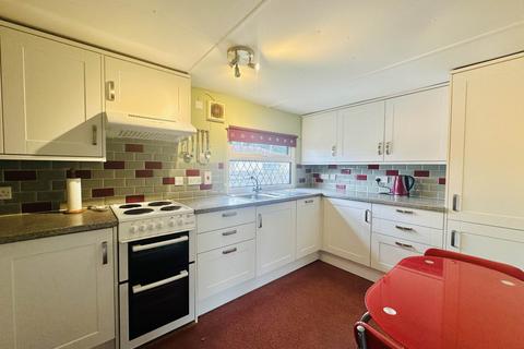 2 bedroom park home for sale, Beech Road, Shillingford Hill