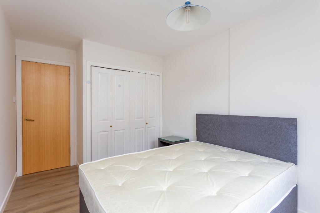 Flat 6, 116 Ettrick