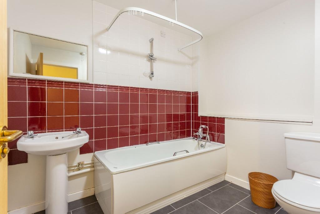 Flat 6, 116 Ettrick